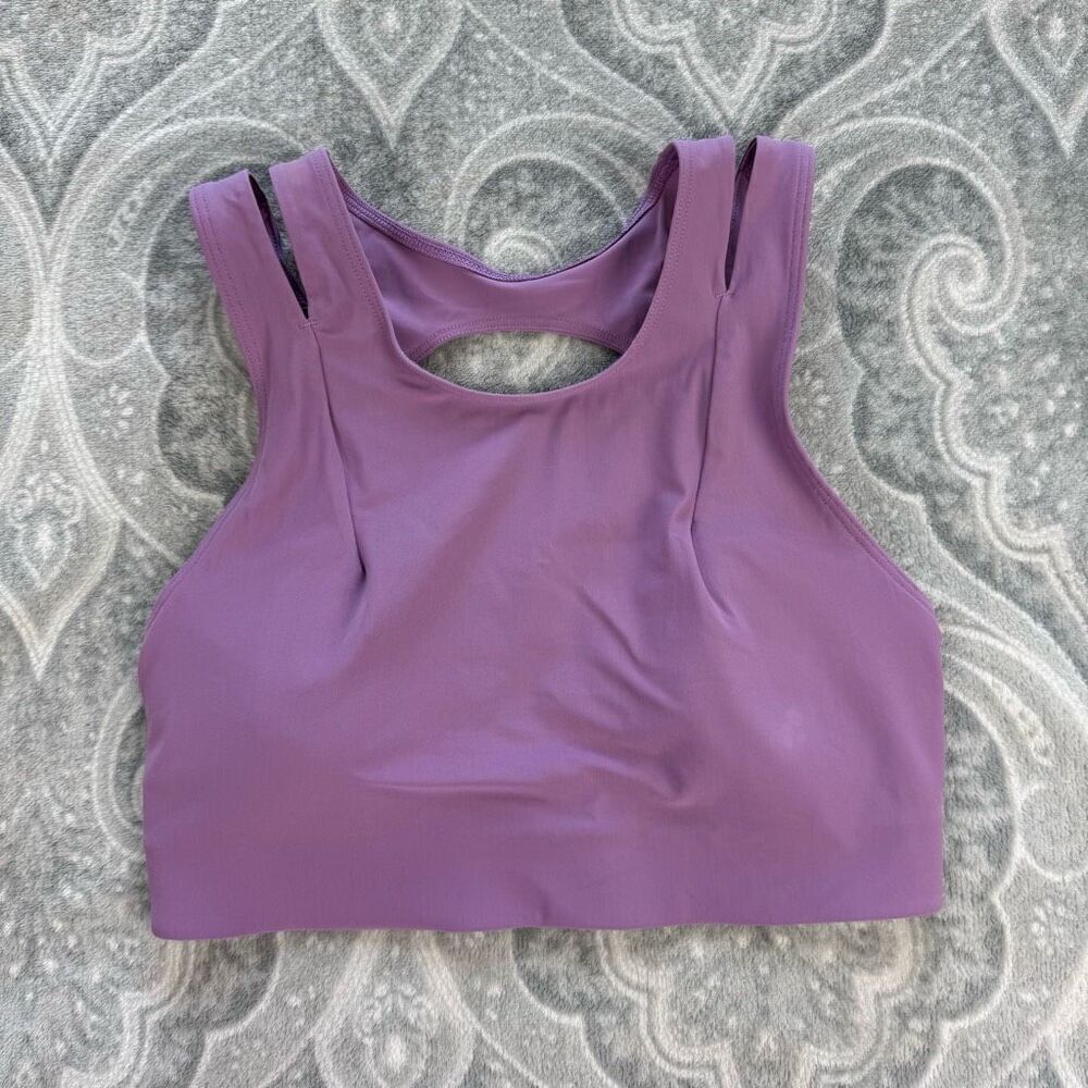 Womens Lululemon Strong Front Bra *Medium Support, B/C Cups